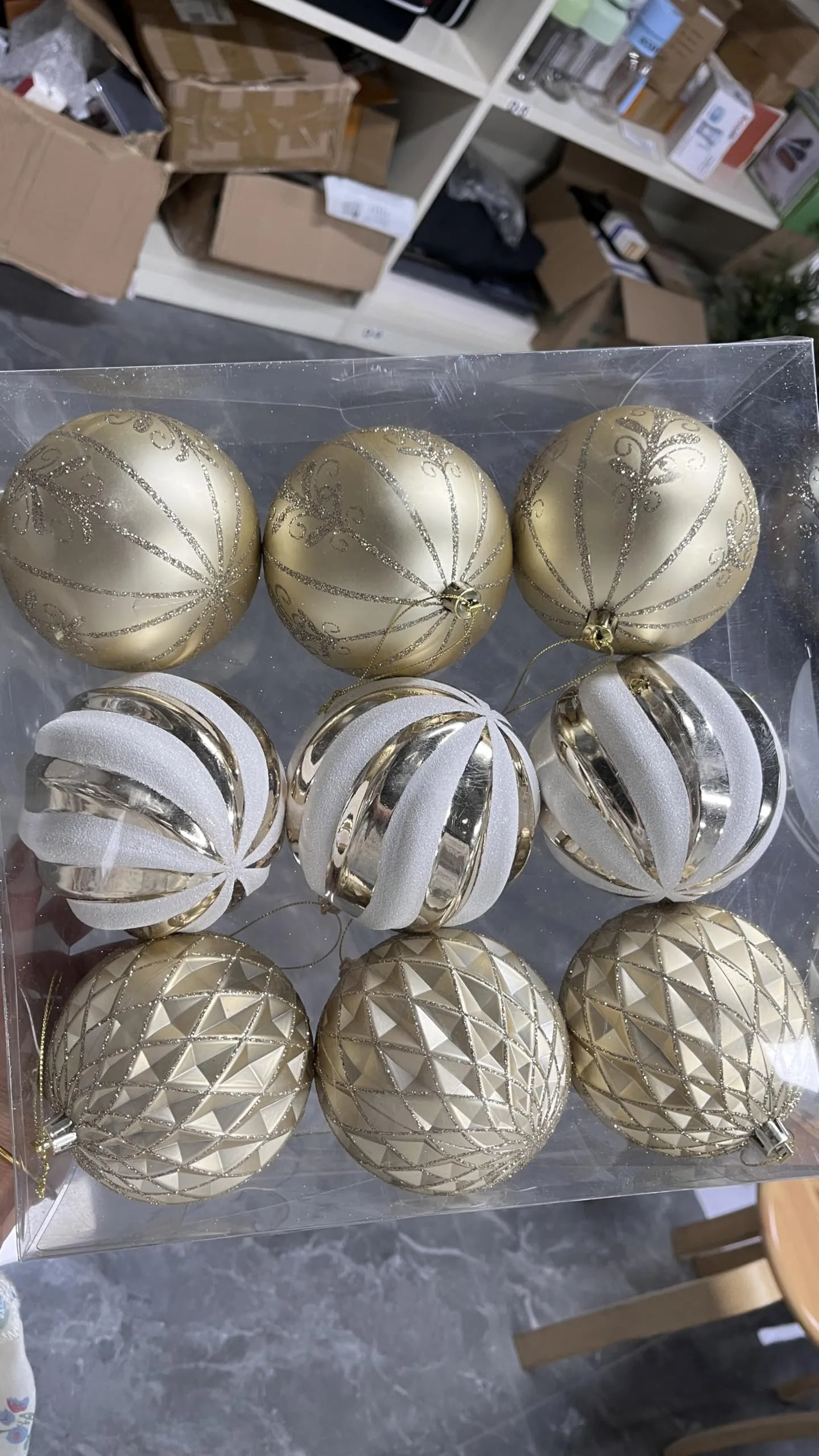 9ct 3.94 Inch Champagne Gold & White Christmas Tree Balls Ornaments