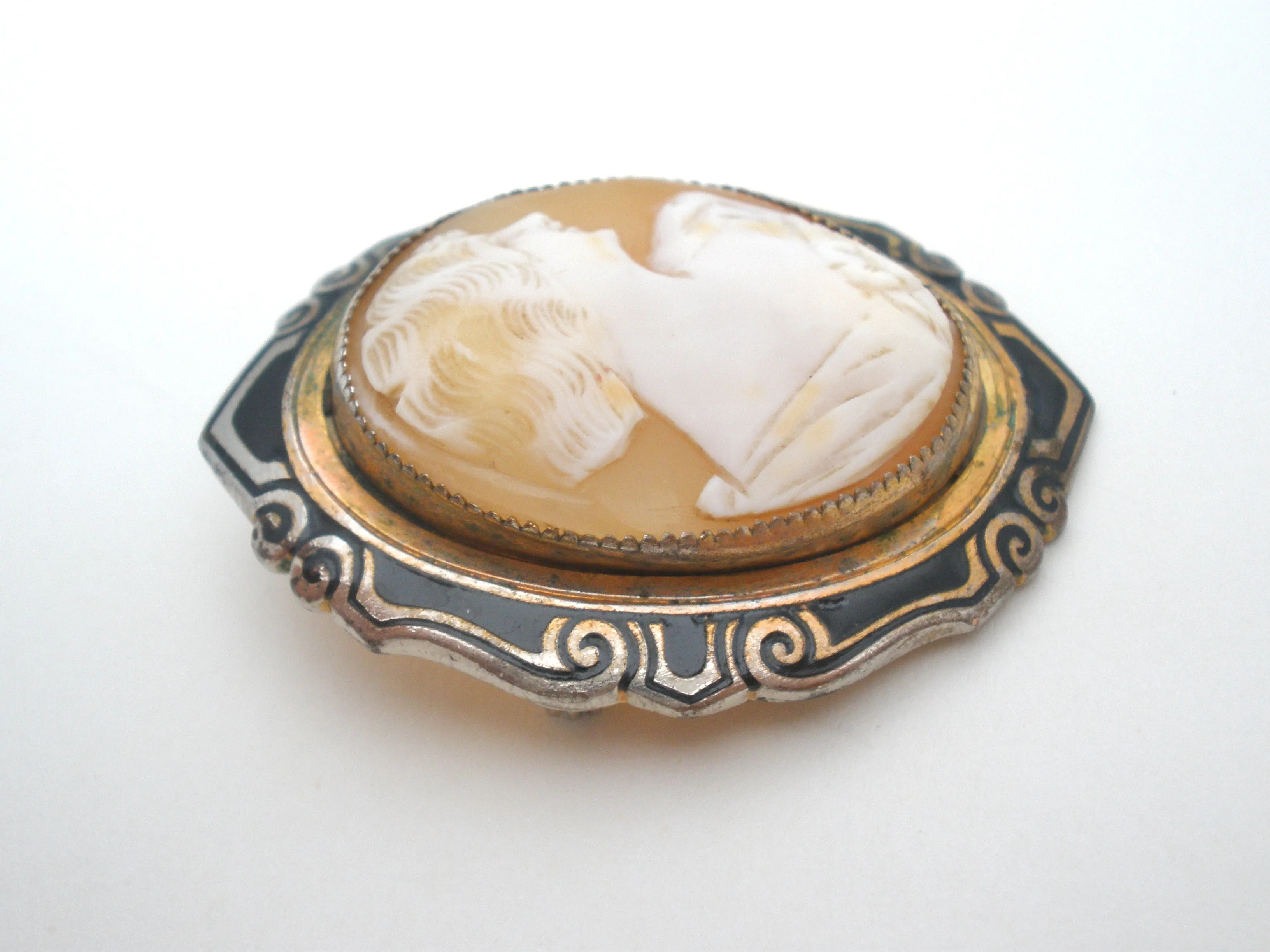 Antique Shell Cameo & Enamel Brooch Pin