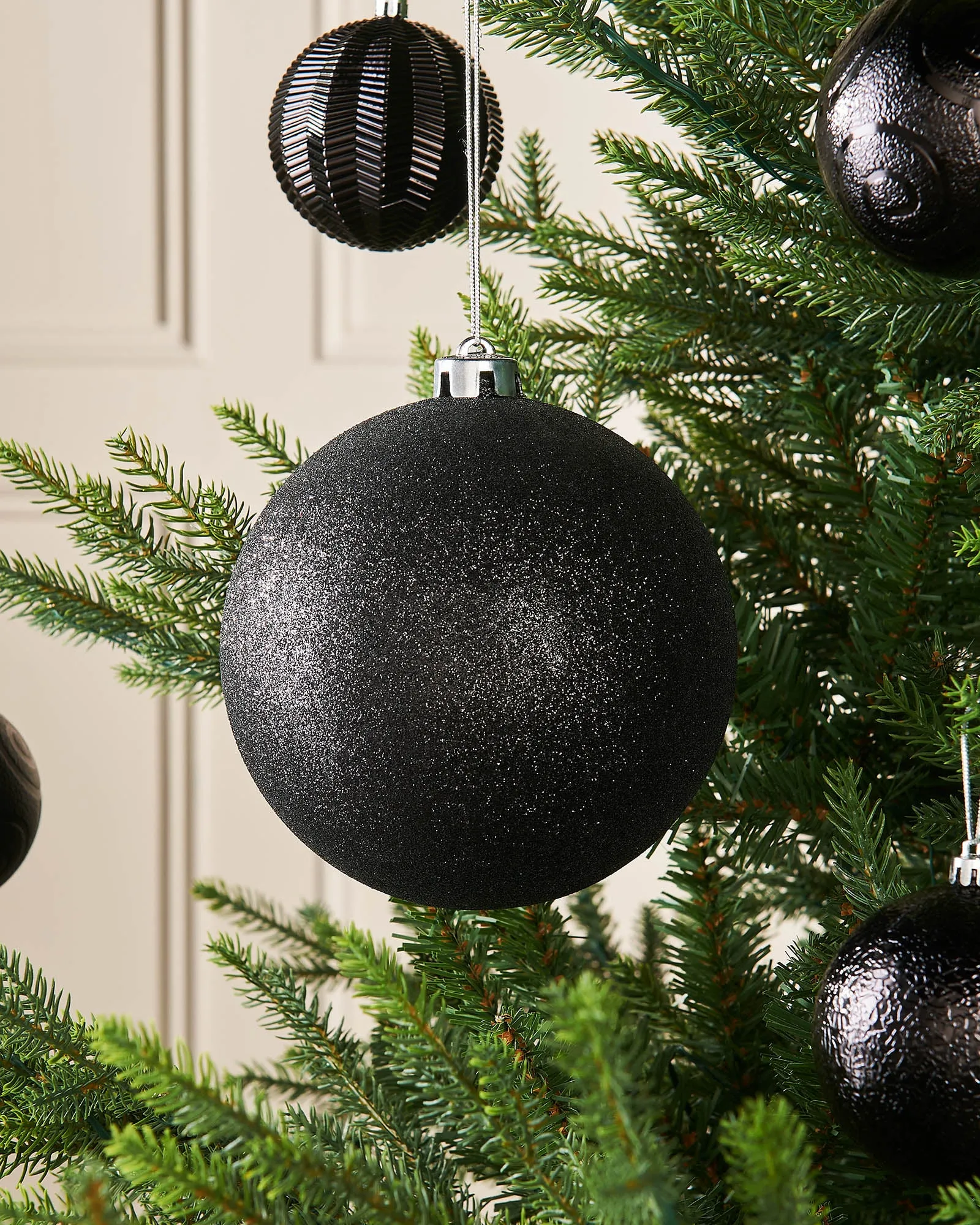 Black Large Glitter Shatterproof Bauble, 15 cm