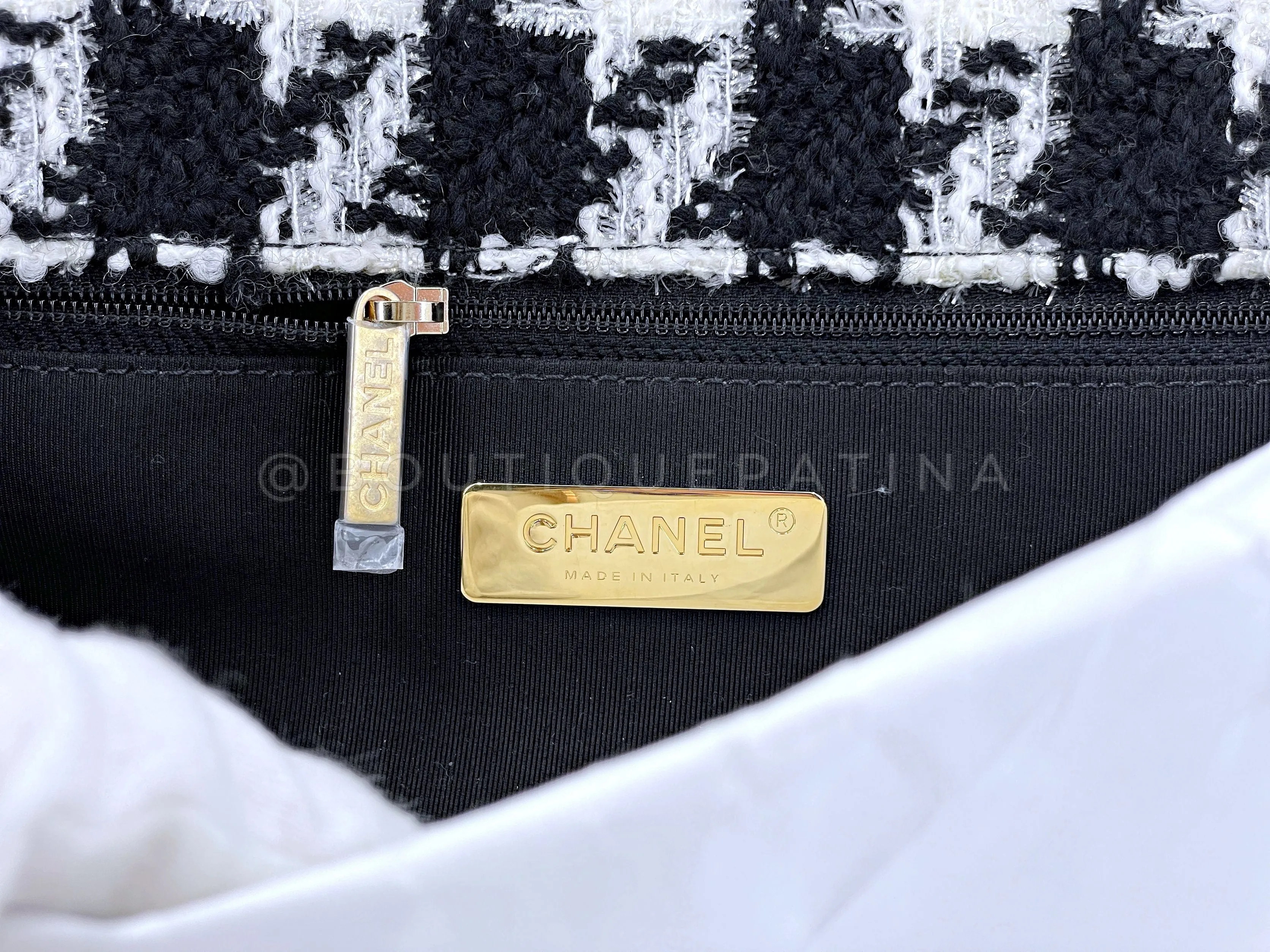 Chanel 19 Small Medium Houndstooth Tweed Flap Bag