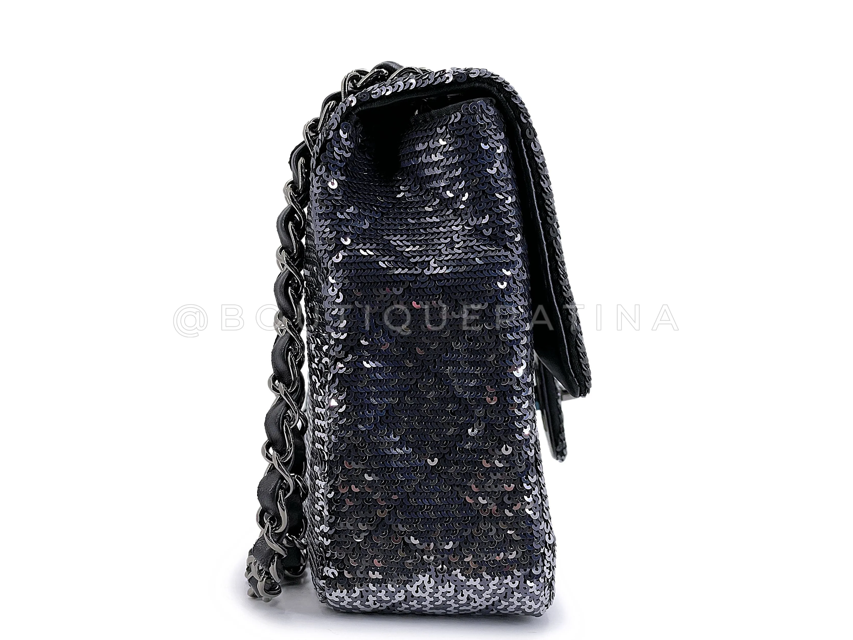 Chanel 2015 Black Silver Quilted Sequin Medium Classic Flap Bag 04R