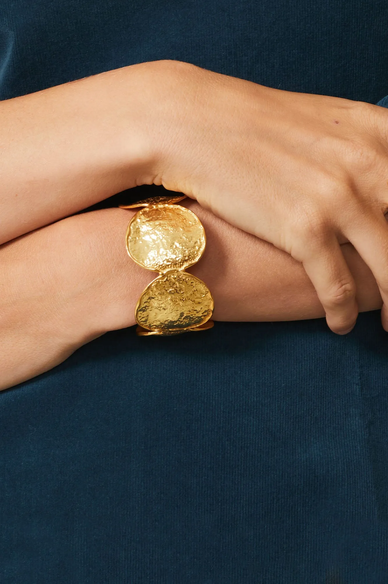 Coin Bangle | Gold