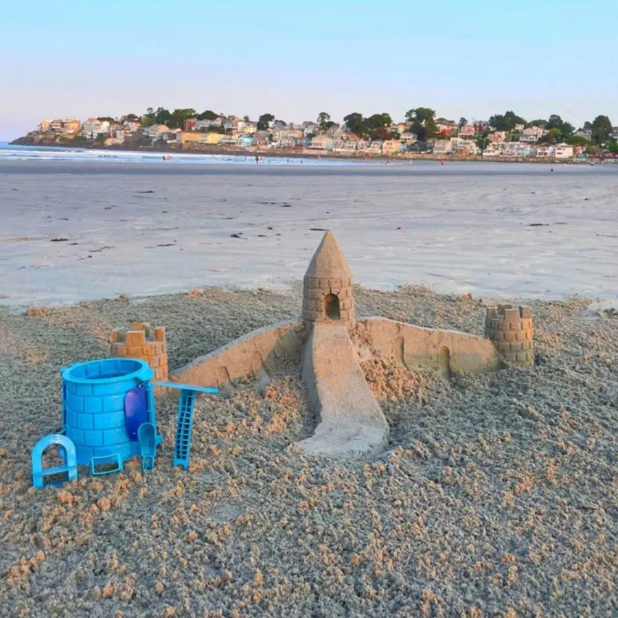 Create A Castle - Starter Tower Kit Sand Toy