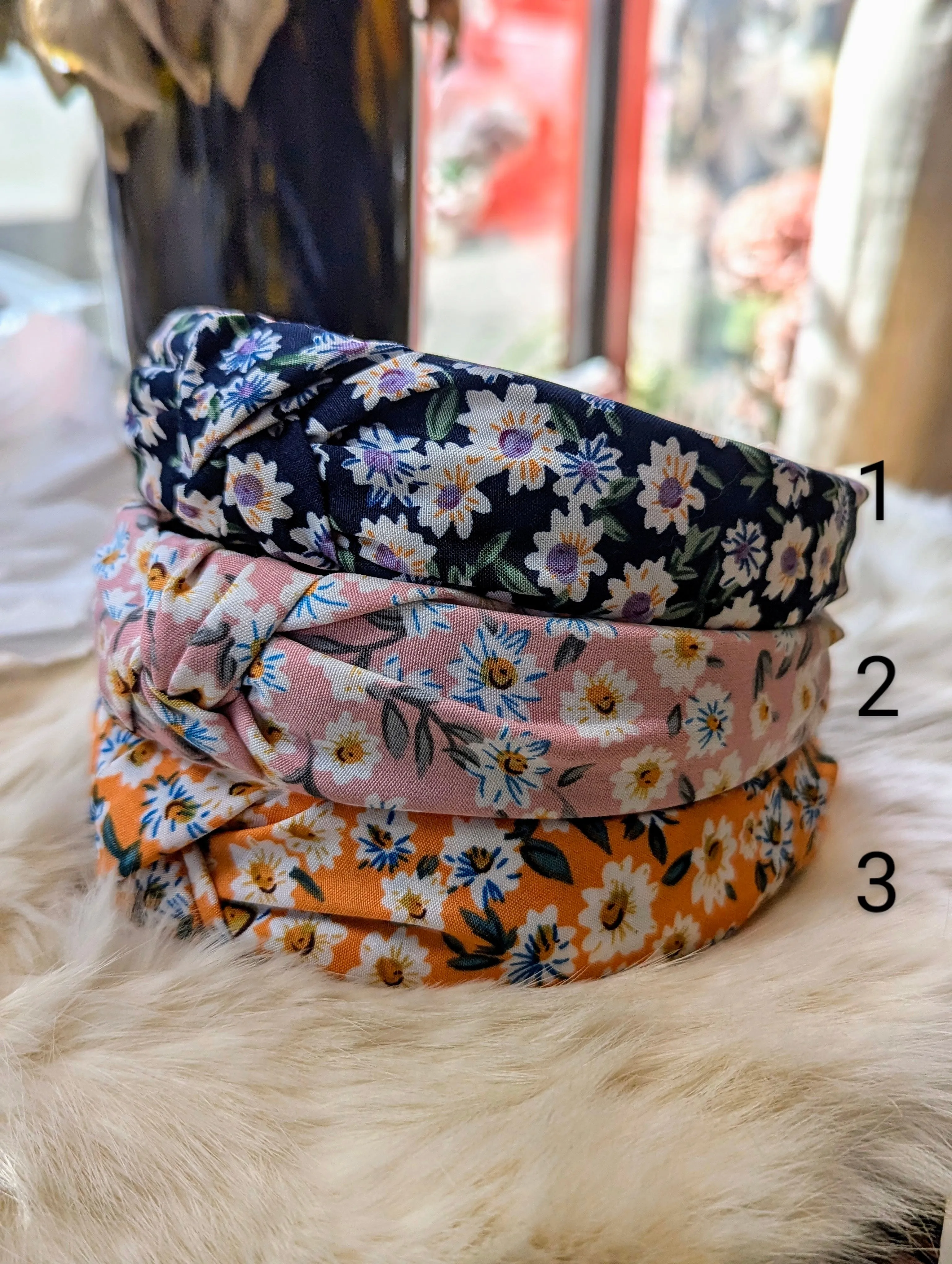 Nuance Ditsy Floral Print Knot Headband