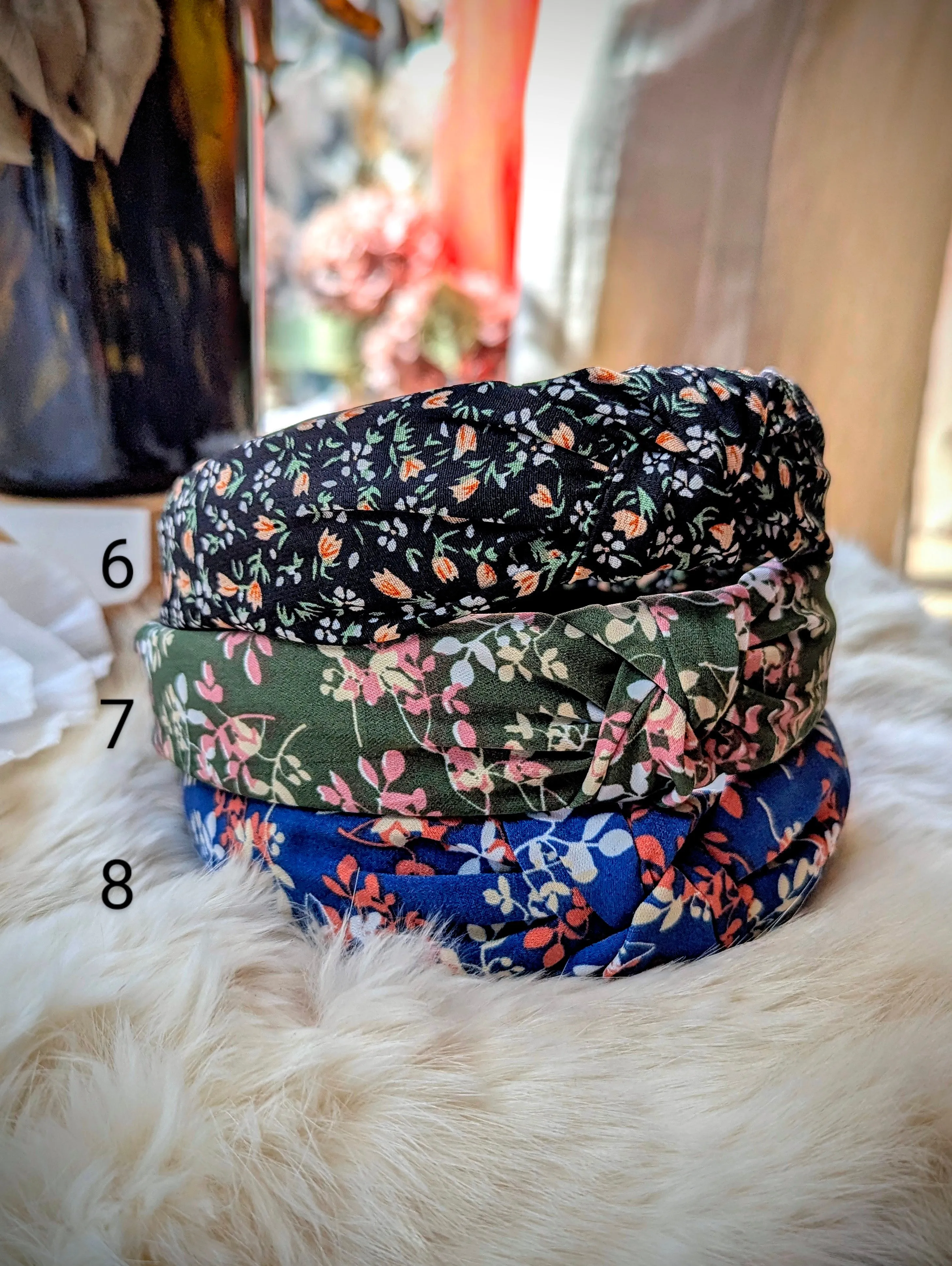 Nuance Ditsy Floral Print Knot Headband