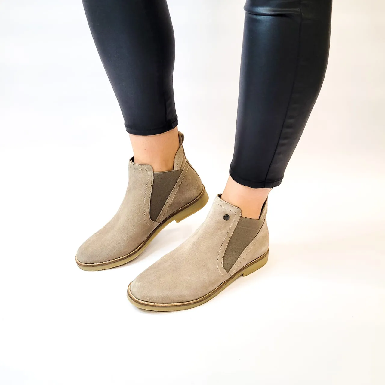 Woodland Quartz Khaki leather Chelsea boot